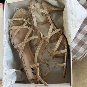 Size 10 Formal dressy wedding prom gold rose strappy sandals heels